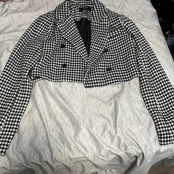 Crop jacket, size S - Picture 1 of 3